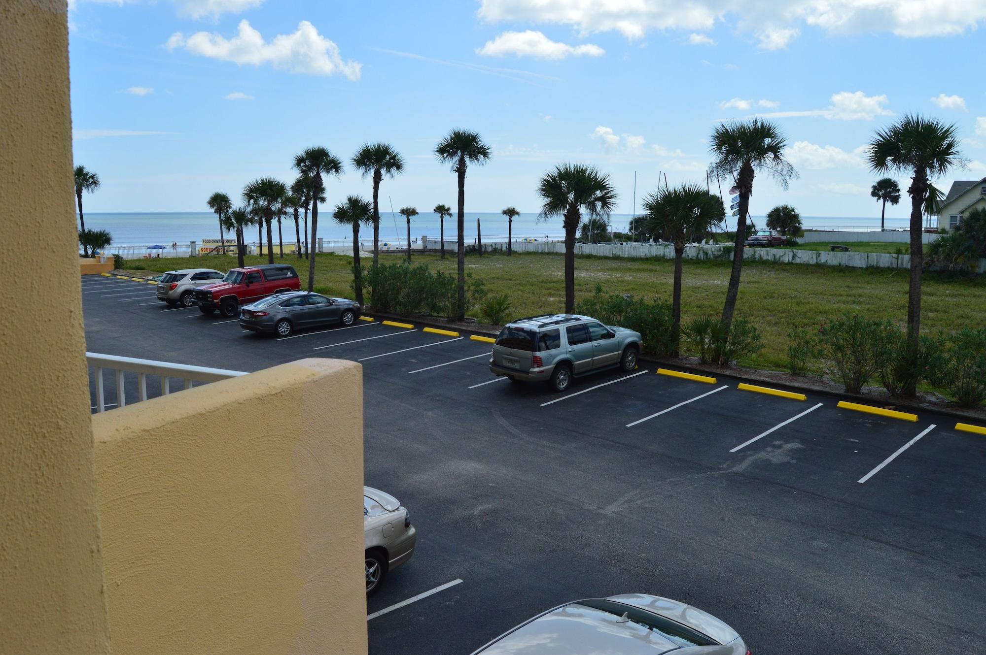 Fountain Beach Resort - Daytona Beach Exterior photo